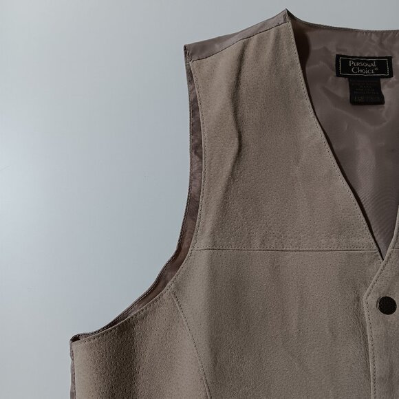 Men's "Personal Choice" Suede Vest with Snap Closure / Sand color / Size Large - Picture 4 of 14